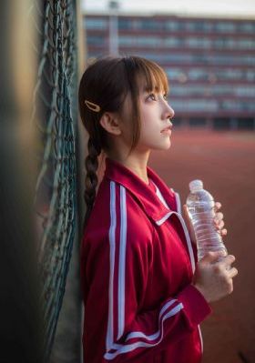 锦衣之下电视剧全集剧情_高清电影-免费完整版