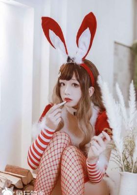年轻的邻居少妇_超清影视在线观看