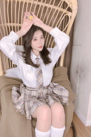漂亮女教师在线观看_1080P在线观看高清