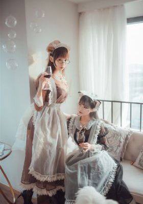 裙子里面是野兽在线观看_超清视频大全